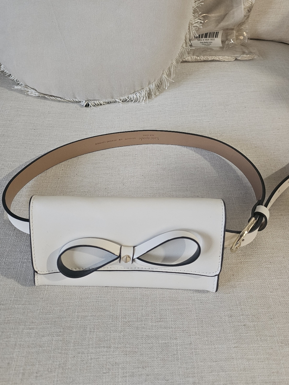 White Leather Bow-Accent Belt Bag
